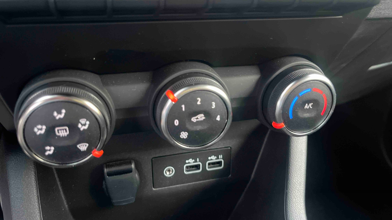 Renault Clio TCe 90 ch GSR2 — photo 21