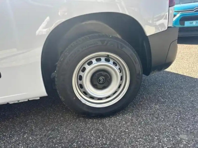Citroën Berlingo van m diesel 100ch pack premium connect — photo 8