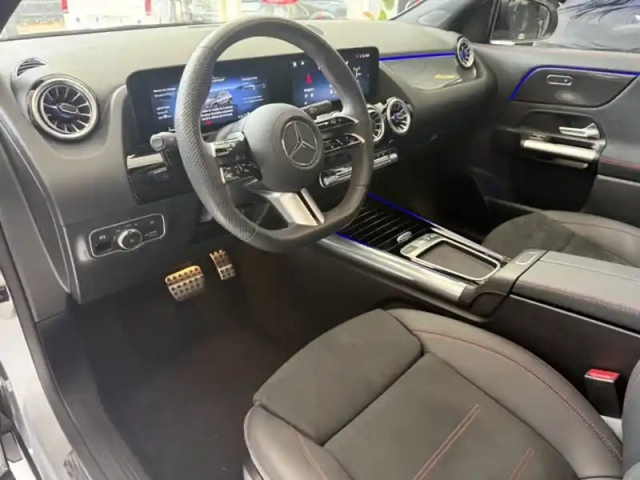Mercedes Gla 250 e hybrid eq amg line — photo 9