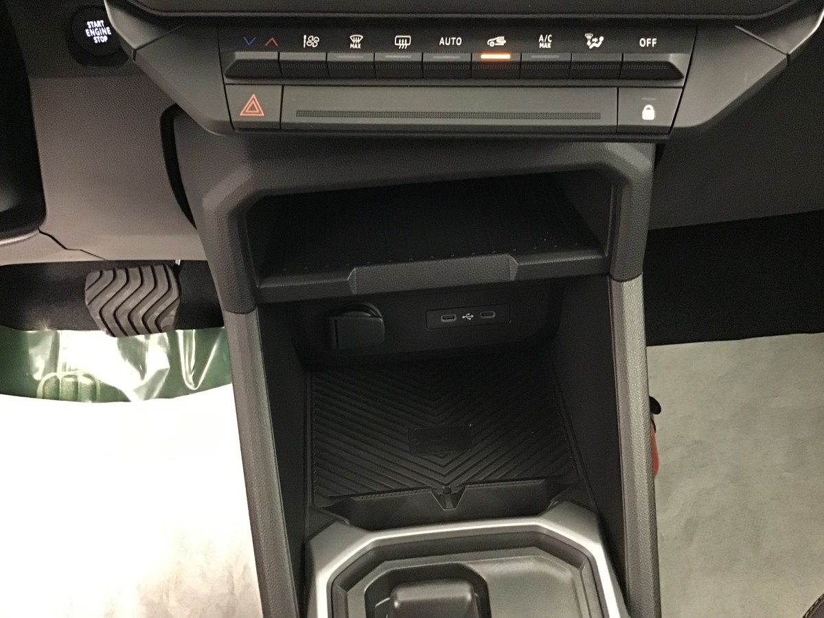 Dacia Duster — photo 25