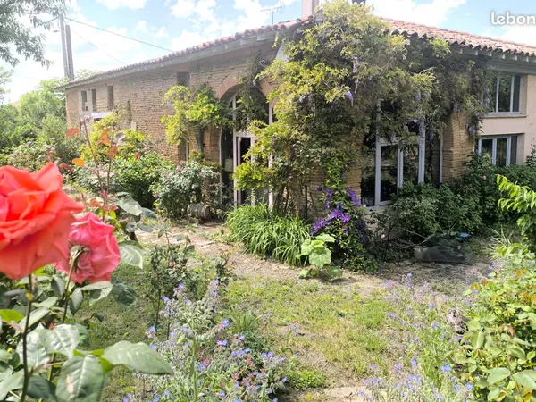 Ferme 330m² avec cachet