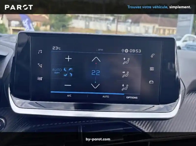 Peugeot 2008 1.2 puretech 100ch s&amp;s allure pack — photo 5