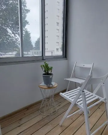 Chambres d'appartement en coloc à Fontaine Mairie