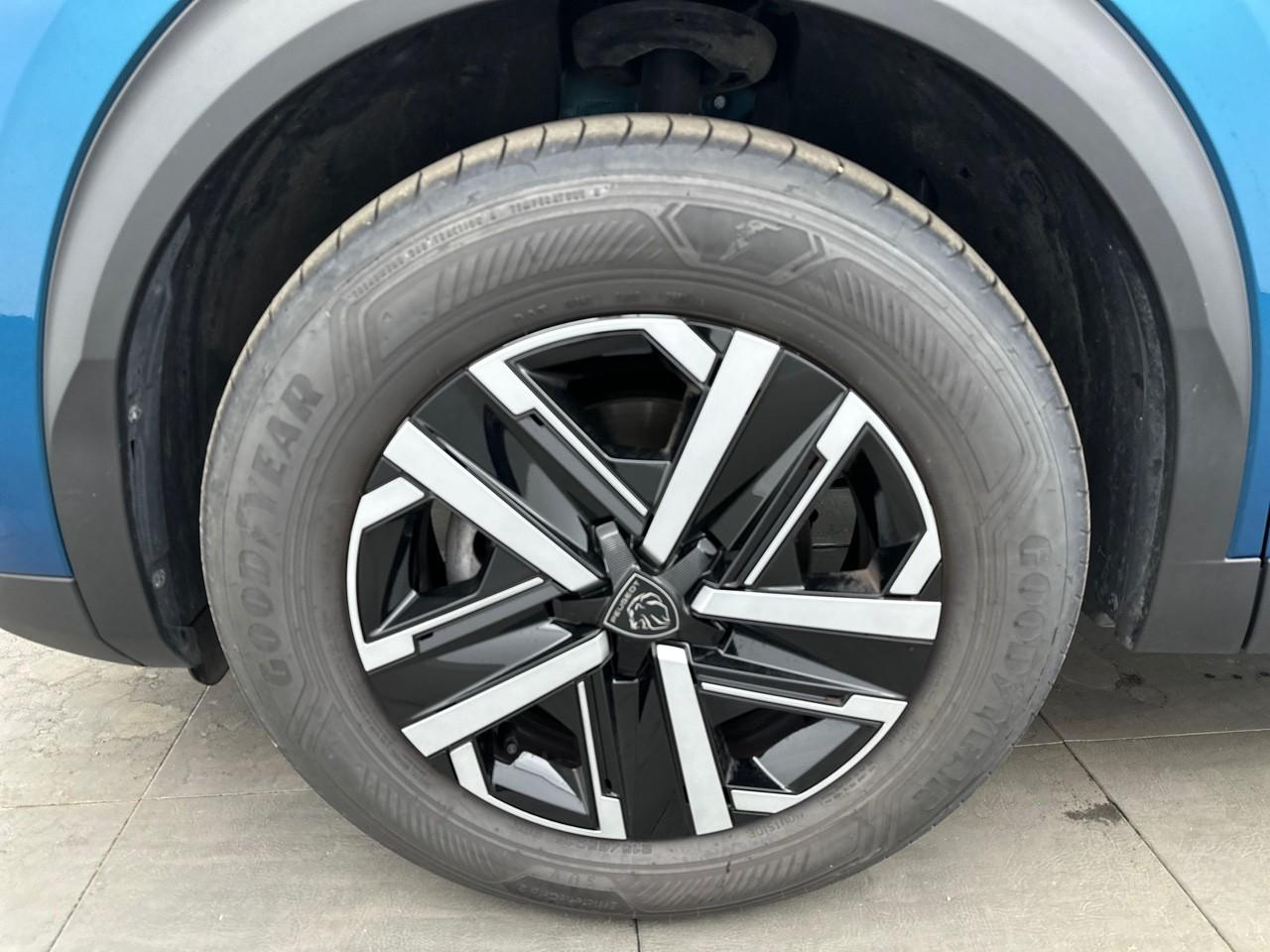Peugeot 2008 100 s&s bvm6 style — photo 7