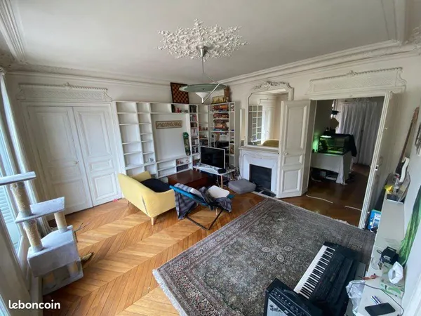 Chambre à louer dans une collocation