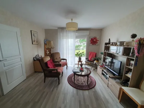 Vends appartement meublé