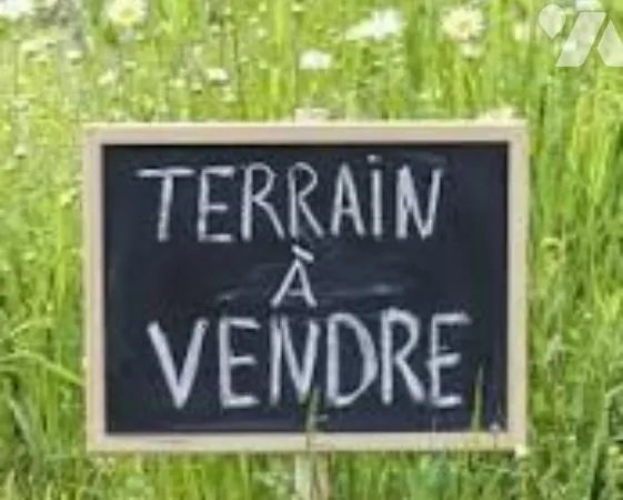 Terrain 1603 m²