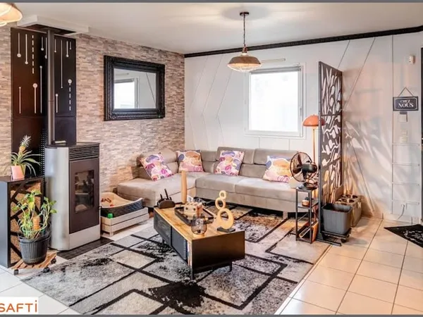 Nouveauté!! Maison avec grande pièce de vie, 3 chambres, quartier calme