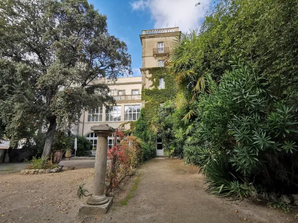 Appartement bourgeois 4 pièces 91 m²