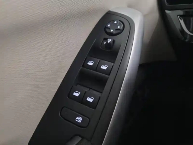 Citroën C4 Picasso c4 spacetourer puretech 130ch s&amp;s rip curl — photo 12