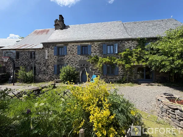 Maison 6 pièces 187 m²
