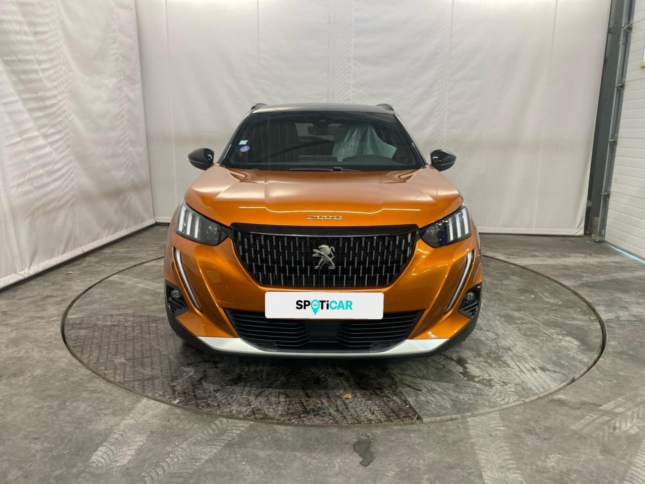 Peugeot 2008 puretech 130 s&s eat8 gt — photo 8