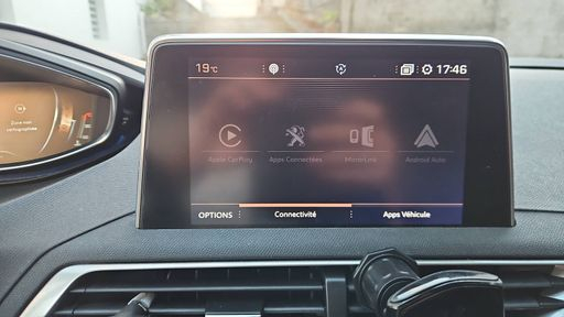 Peugeot 3008 1.2 PureTech 130 EAT6 - GT Line – 2018 – 88127 km – Essence – Boîte Automatique — photo 11