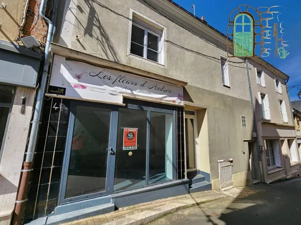 Immeuble 7 pièces 65 m²