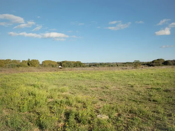 Terrain 499m2 154 900€