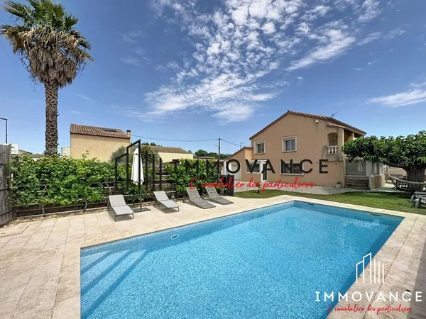 MAISON AVEC PISCINE
