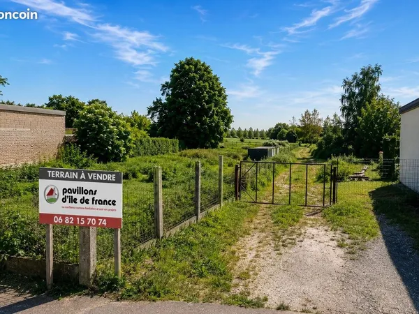 Terrain à bâtir de 850 m² à BONNAY (80)
