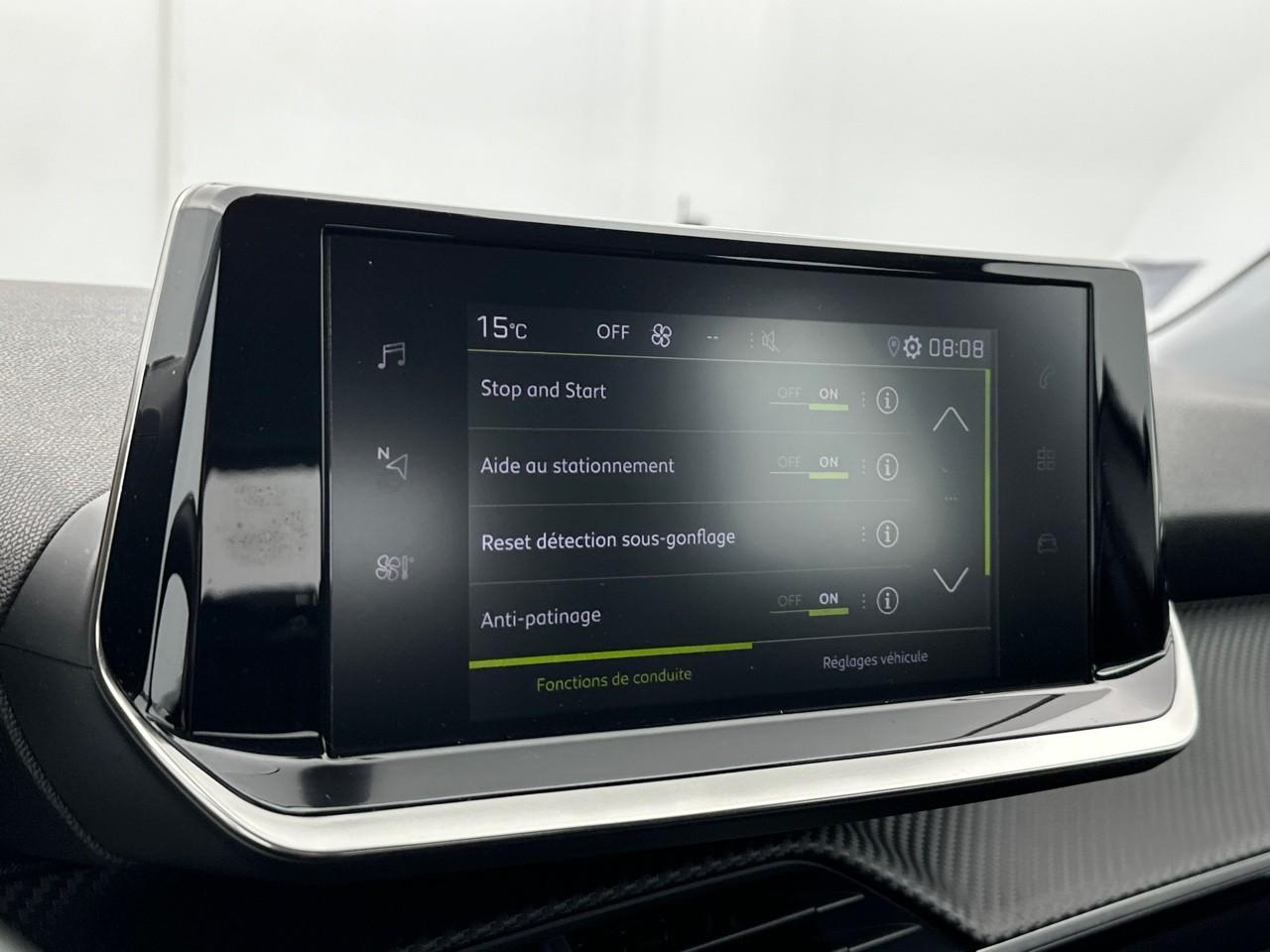 Peugeot 2008 puretech 130 s&s bvm6 allure — photo 26