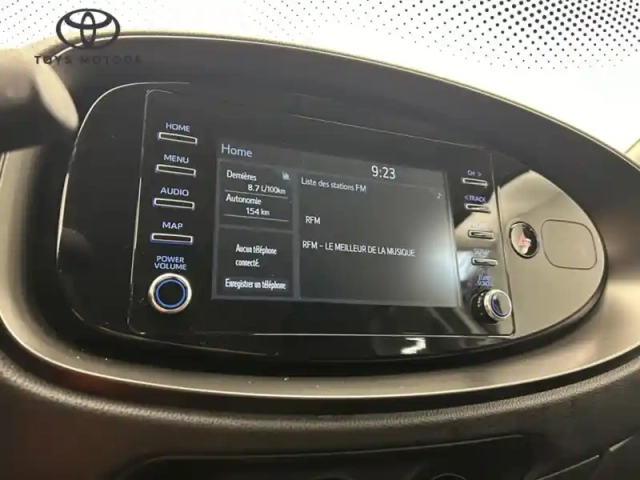 Toyota Aygo 1.0 s-cvt 72 dynamic — photo 22