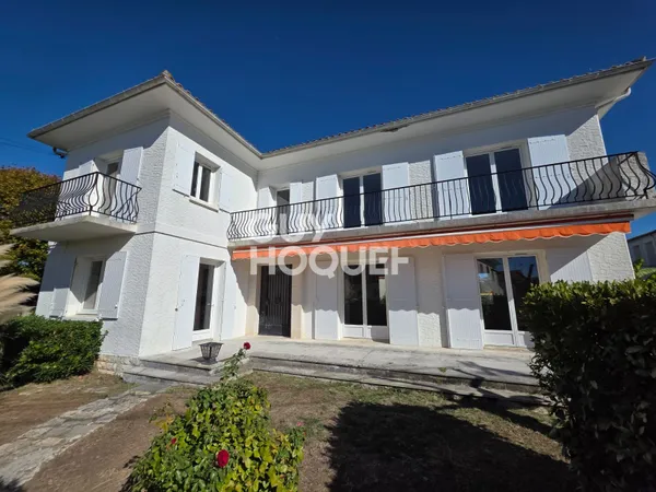 Maison à vendre de 6 pièces de 166.68 m²