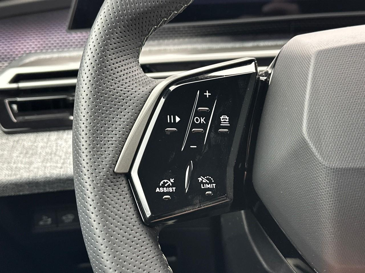 Peugeot 3008 hybrid 145 e-dcs6 gt — photo 20