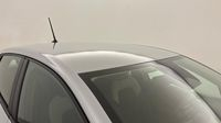 Renault Clio 1.5 dCi 100ch Evolution - 25 — photo 22