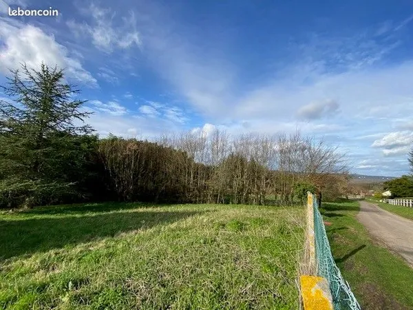 Terrain 824 m² Le Val D Hazey