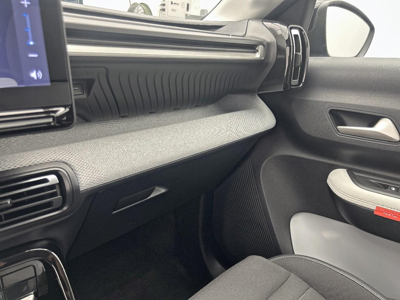 Citroën C3 turbo 100 ch manuelle max — photo 27