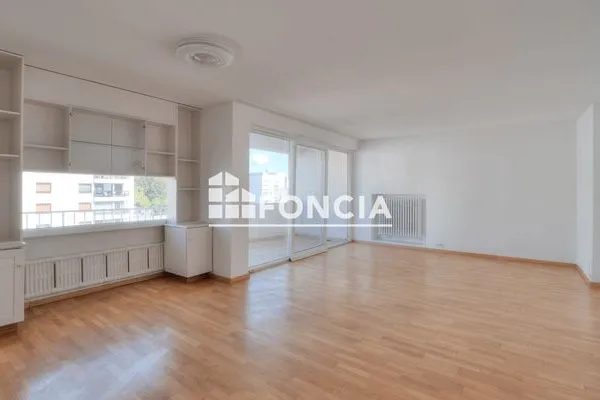 Appartement 3 pièces 100 m²