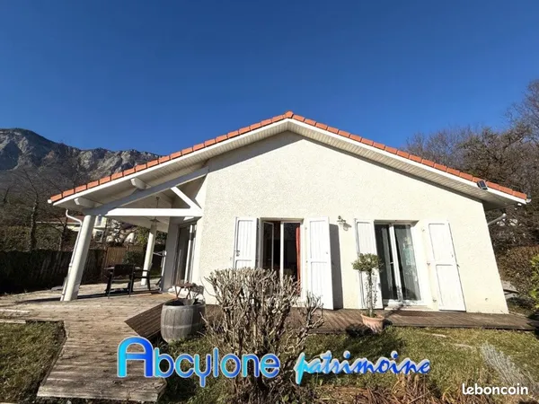 Maison 7 pièces 135 m²