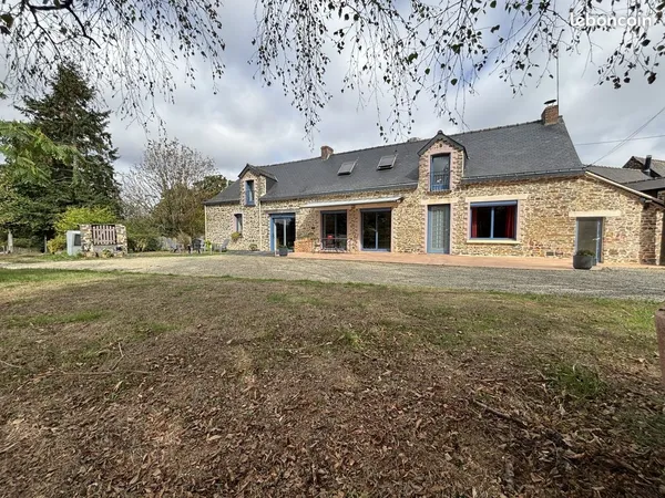 Longère 8 pièces 166 m²