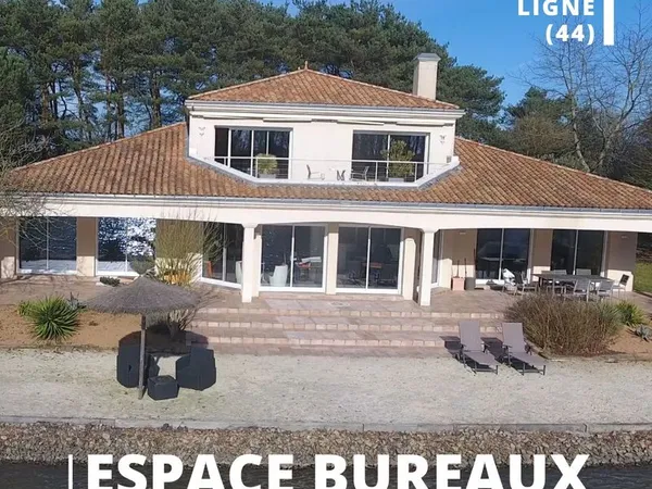 Bureaux à louer avec plage privée 430m² intégral ou à partager, act. De bureaux, bien-être, sports