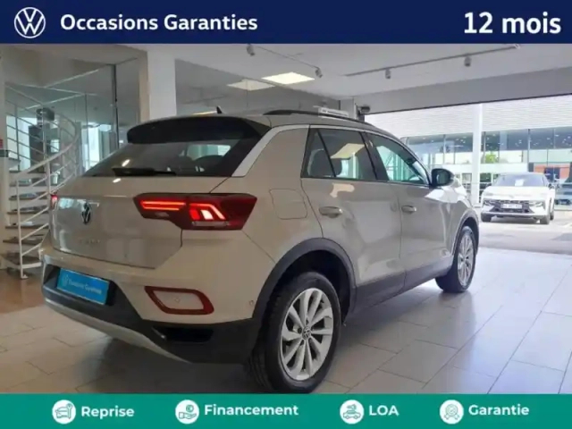 Volkswagen T-Roc 1.5 tsi evo 150ch life plus dsg7 — photo 4