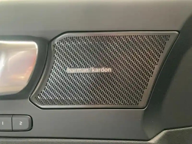 Volvo Ex40 single extended range 252ch ultra — photo 5