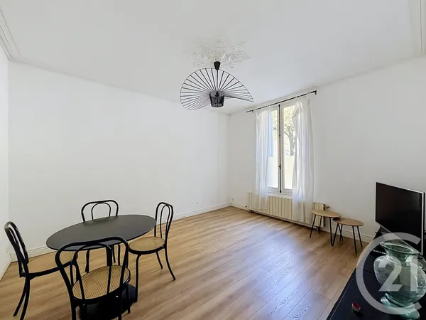 Appartement 2 pièces 65 m²