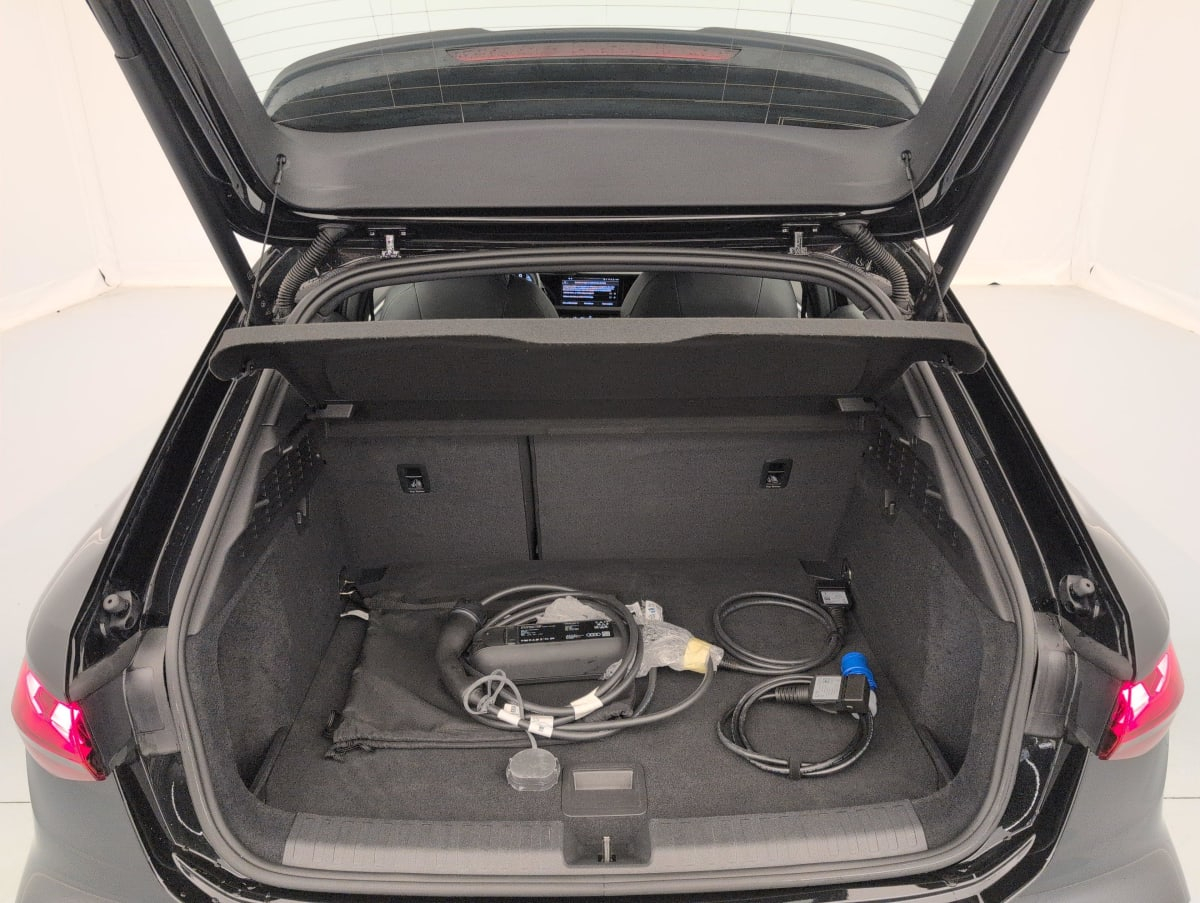 Audi A3 Sportback — photo 11