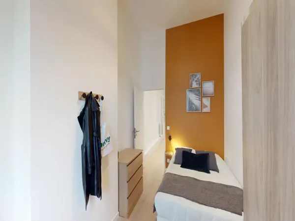 Loue chambre en colocation dans appartement