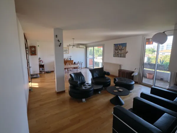 Vend Appartement · Blagnac Servanty · 114 m² · 5 pièces · 4 chambres