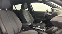 Peugeot 2008 1.2 PureTech 130ch S&S Allure — photo 15