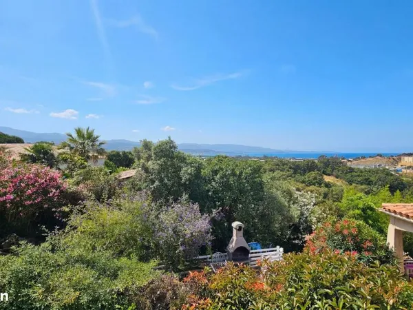 Villa 5 pièces 128 m²