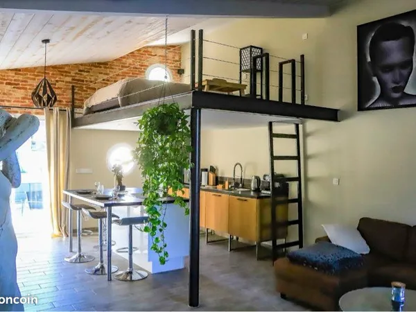 Maison meublée 45 m² - Terrasse + 2 parkings + Clim réversible - Romans