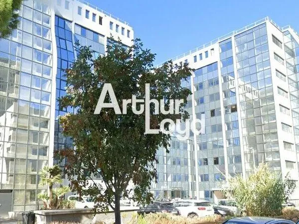 Bureau 466 m²