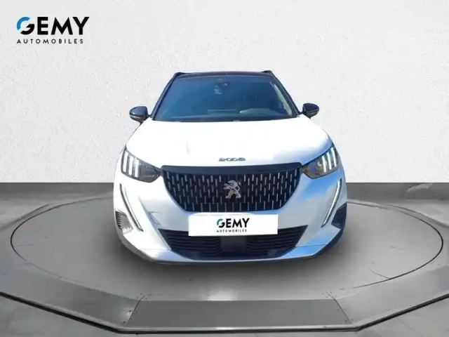 Peugeot 2008 puretech 130 s&amp;s eat8 — photo 2