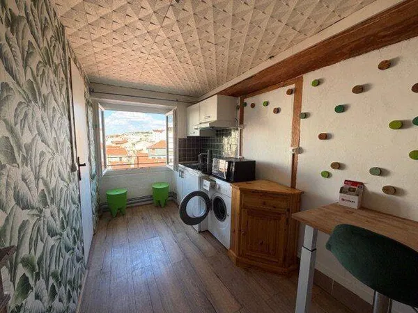 Studio 1 pièce 17 m²