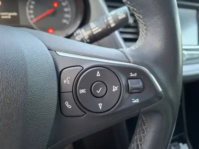 Opel Grandland X 1.2 turbo 130 ch — photo 30
