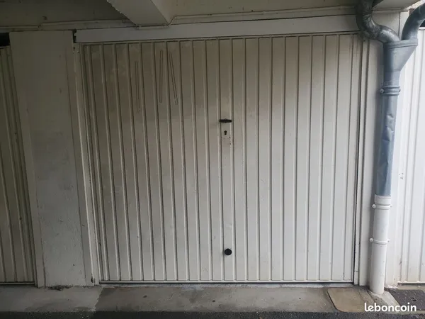 Garage fermé Nansouty Capucins