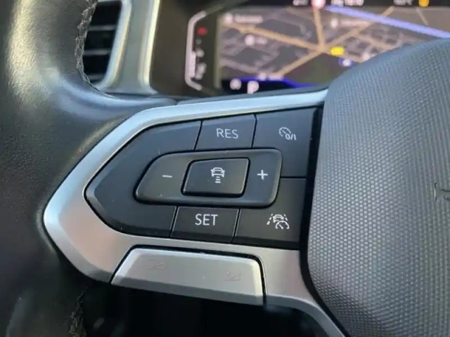 Volkswagen T-Roc 2.0 tdi 150ch style exclusive dsg7 — photo 7