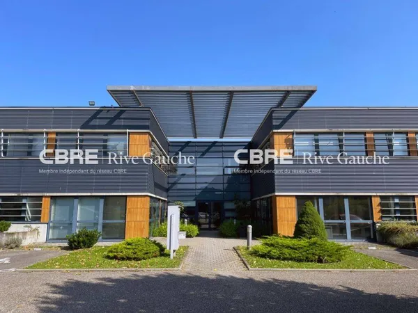 Bureaux 847 m²
