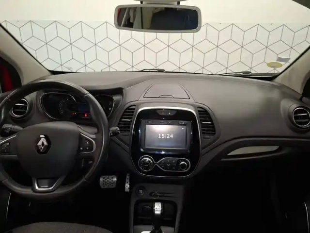 Renault Captur dci 90 energy edc — photo 11
