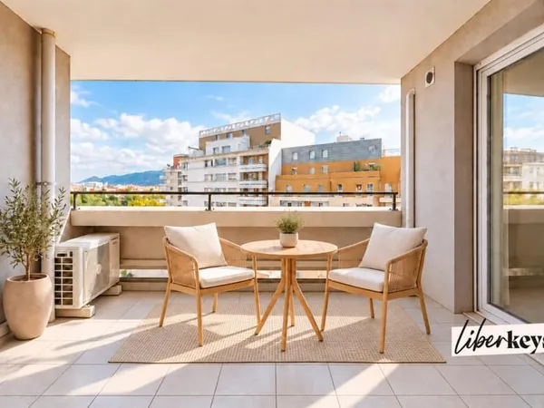 T2 - 43 m² -lumineux avec terrasse, tramway au pied - 26e Centenaire